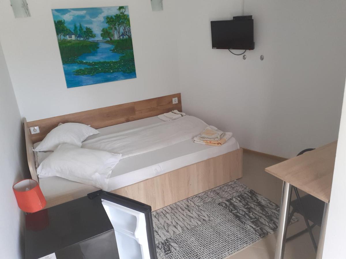Casa Chitu Pensionat Murighiol Exteriör bild
