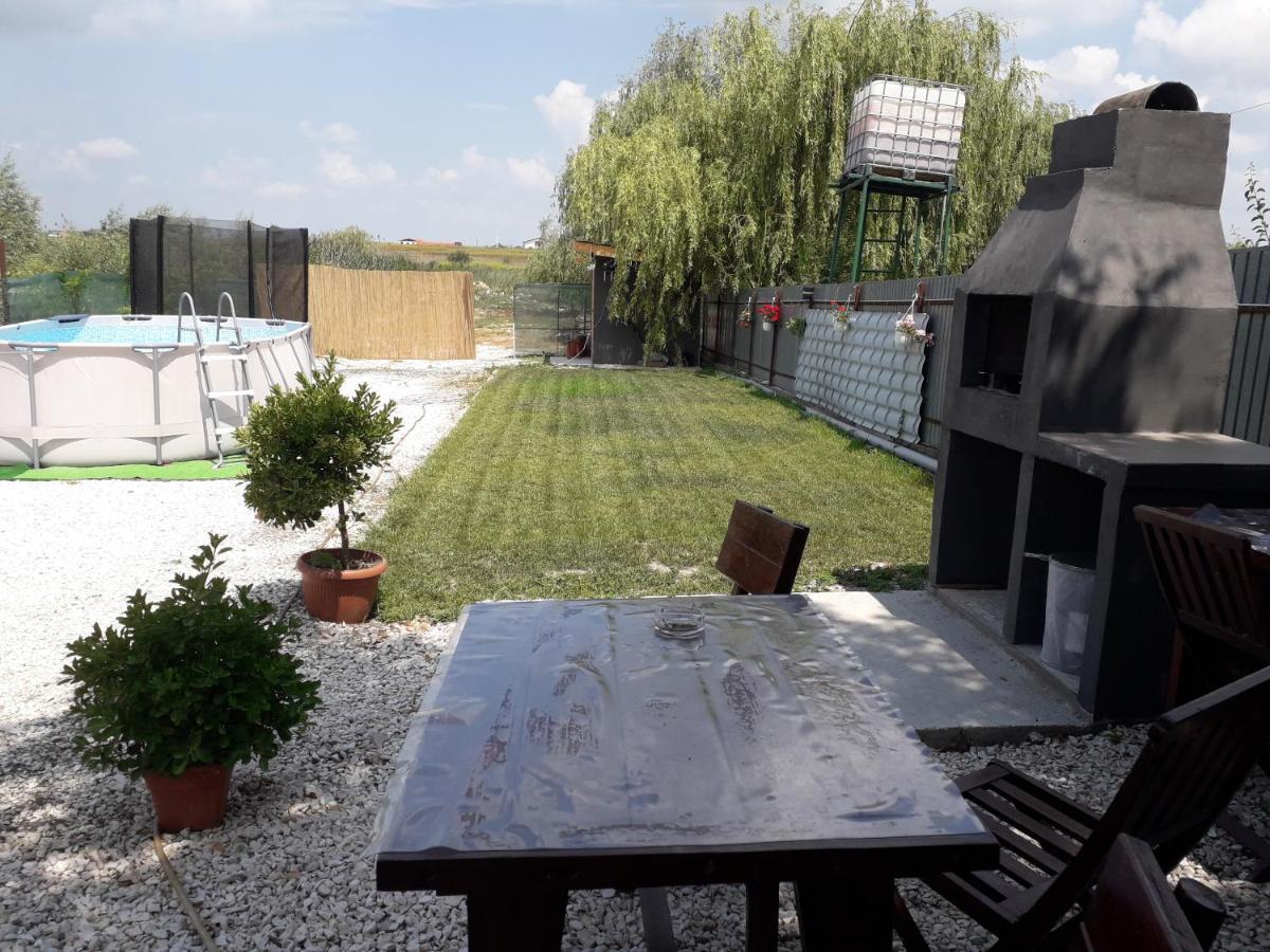 Casa Chitu Pensionat Murighiol Exteriör bild